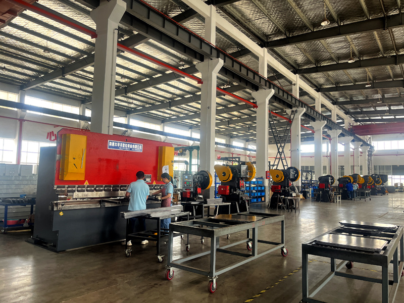 生產(chǎn)車(chē)間